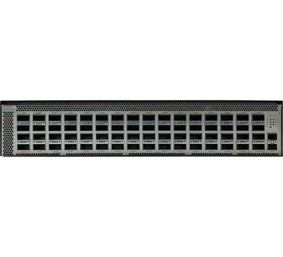 Коммутатор Huawei CE8850-64CQ-EI, направление охлаждения Port-side Intake с 2-мя модулями QSFP-100G-SWDM4 в комплекте